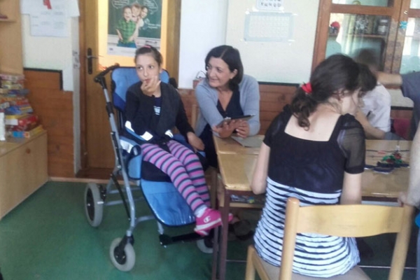 Обука деце и младих са сметњама у развоју