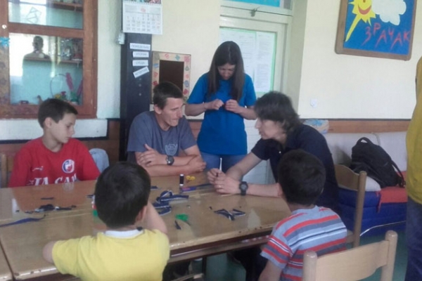 Обука деце и младих са сметњама у развоју