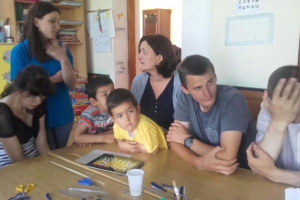 Обука деце и младих са сметњама у развоју